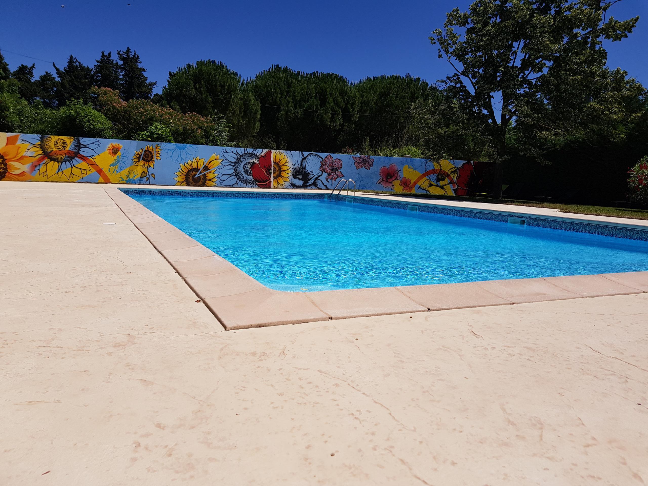 Logis Hotel La Ferme Avignon Exterior foto