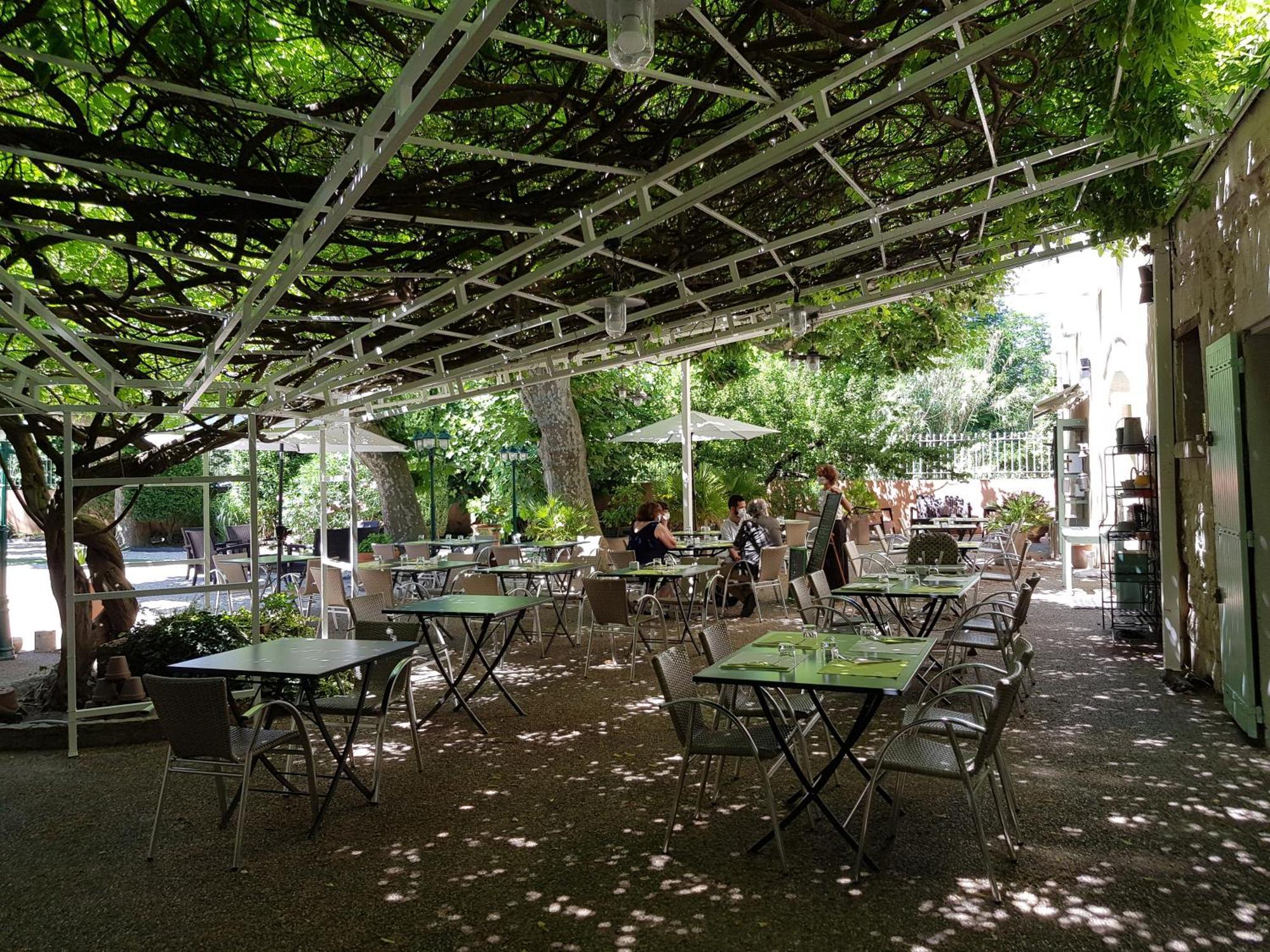 Logis Hotel La Ferme Avignon Exterior foto
