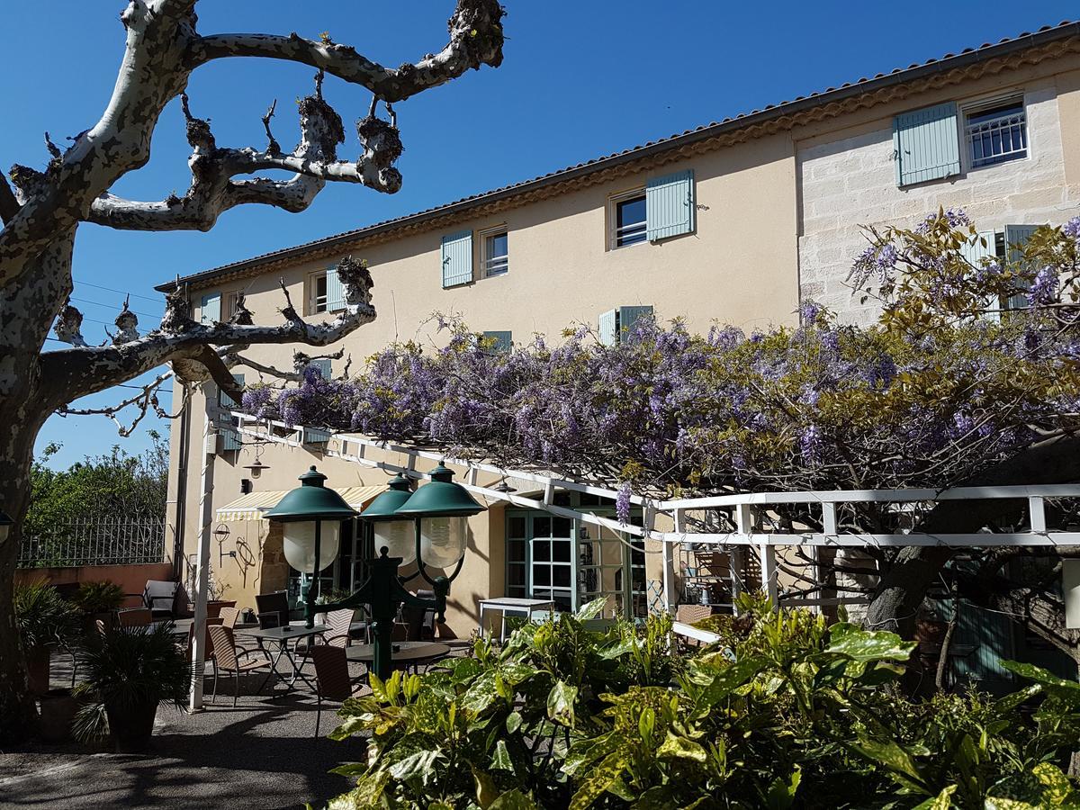 Logis Hotel La Ferme Avignon Exterior foto